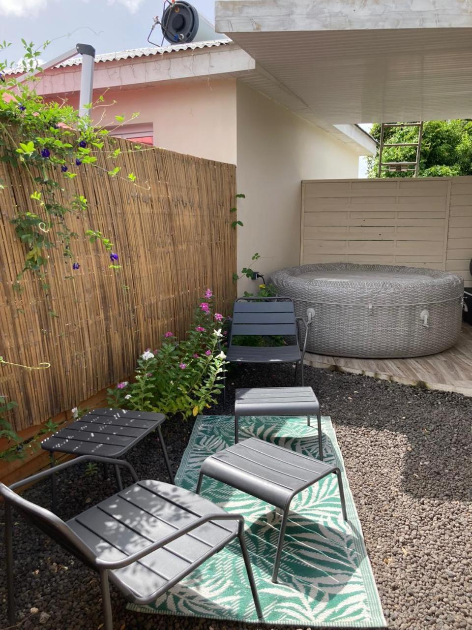 Bungalow Bougainvilliers Les Abymes Extérieur photo
